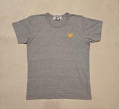 PLAY COMME des GARÇONS グレー Tシャツ Mのサムネイル