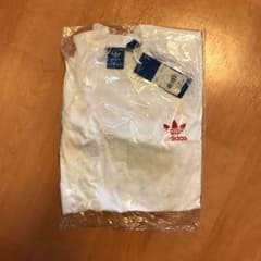 アディダス Tシャツのサムネイル