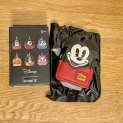 ディズニー Loungefly ラウンジフライ バッグチャーム ミッキー - メルカリ