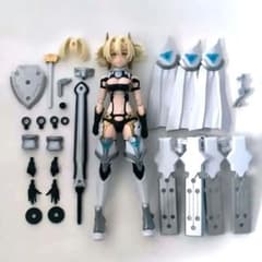 ク*シ様 30MS ユフィア ‪✕‬ ヴァルキュリア カスタマイズ 塗装完成品 ク*シ様 30MS ユフィア ‪✕‬ ヴァルキュリア カスタマイズ 塗装完成品
