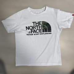 THE NORTH FACE カモフラージュロゴ Tシャツのサムネイル