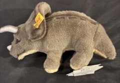 シュタイフSteiff トリケラトプス　恐竜　タグ付き シュタイフSteiff トリケラトプス 恐竜 タグ付き - メルカリ