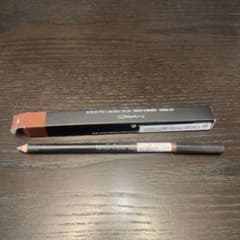 MAC リップペンシル　コルクのサムネイル