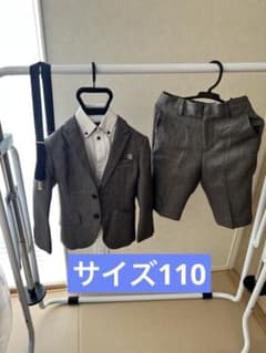 AK⭐︎様　サイズ110 グレー フォーマルスーツ ショートパンツのサムネイル