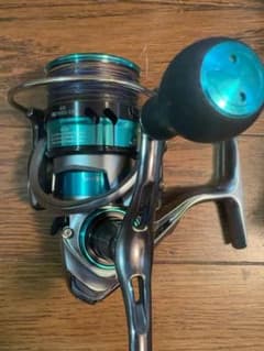 DAIWA EMERALDAS AIR 3000S-CXH スピニングリールのサムネイル