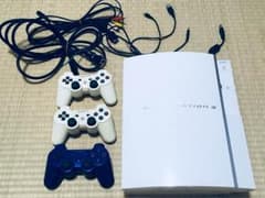 (りくちん様専用)PS3 本体 コントローラー3個のサムネイル