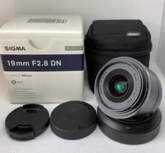 シグマ　19mm F2.8 DN ブラック [マイクロフォーサーズ用]　単焦点のサムネイル