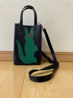 LACOSTE、レアショルダーバック。のサムネイル