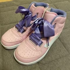 vans キッズ　スニーカー　ラメ入りのサムネイル