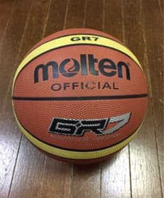 molten バスケットボール 7号のサムネイル