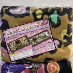 ハローキティ ヒョウ柄 レオパード柄 キングフリース 2個セット - メルカリ