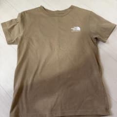 THE NORTH FACE ベージュTシャツ　150のサムネイル