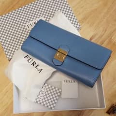 FURLA　長財布　美品のサムネイル