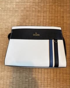 & chouette ショルダーバッグ バイカラーのサムネイル