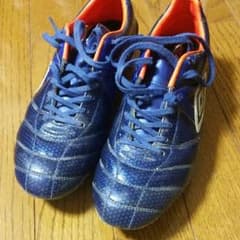 サッカースパイク アンブロ 遠藤保仁モデルのサムネイル