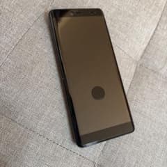 R ブラック スマートフォン 本体のサムネイル