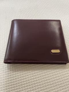 BALLY バーガンディ　二つ折り財布のサムネイル