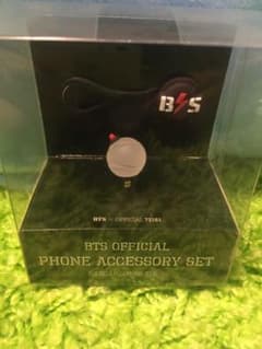 BTS グッズ  イヤフォンジャック セットのサムネイル