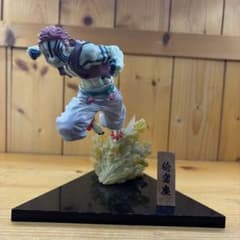귀멸의 칼날 이치 반 쿠지 여명에 칼을 들고 C상 猗窩座 피규어