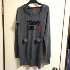 美品tommy girl ニットワンピース 値下げしました！のサムネイル