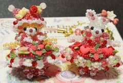 クマさんとウサギさんのビーズ細工のサムネイル