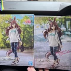 ミホノブルボンフィギュア私服のサムネイル