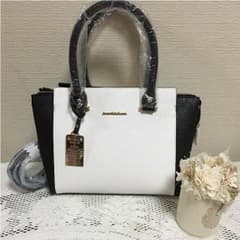 サマンサシュエットのサムネイル