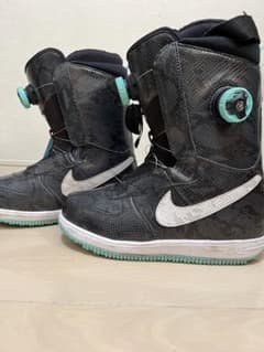 NIKE SB スノーボード ブーツのサムネイル