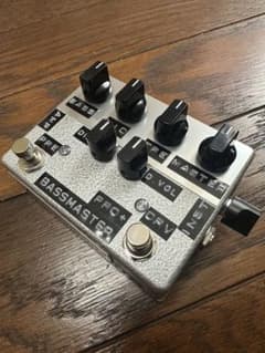 Shin's Music Bass Master Preamp Pro+のサムネイル