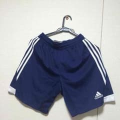 美品【adidas】ハーフパンツのサムネイル
