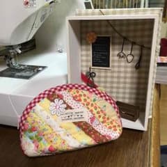 ハンドメイド ポーチのサムネイル