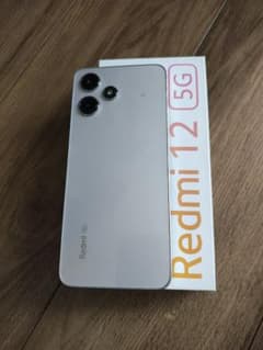 Xiaomi Redmi 12 5G 本体 ポーラーシルバー　256GBのサムネイル