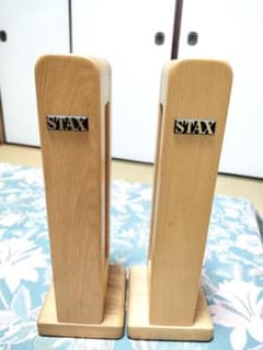 STAX　HPS-2　ヘッドホンスタンド　ビニールカバー付き　2個セットのサムネイル