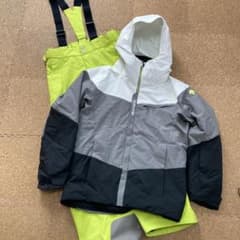 美品】デサントdescentスキーウェア ジャケ上下 セットSメンズグレー