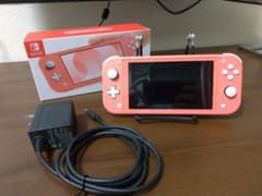 Nintendo switch LITE スイッチライトコーラルのサムネイル