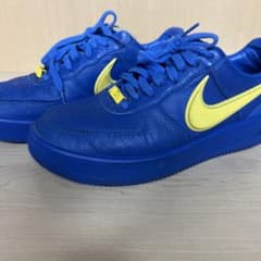 Nike Air Force 1 AMBUSH ブルー/イエローのサムネイル