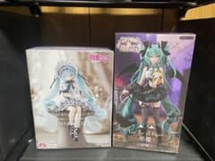 フィギュア　3体のサムネイル
