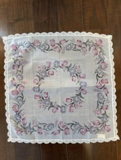 NINA RICCI 花柄ハンカチ レース付き