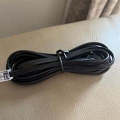 モジュラーケーブル 電話線　2m 新品未使用のサムネイル