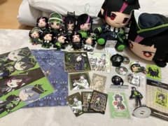 ツイステ　リリア　まとめ売り　30点 ツイステ リリア まとめ売り 30点 - メルカリ