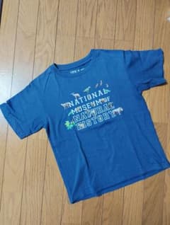 UNIQLO UT Smithsonian Tシャツ 130cmのサムネイル