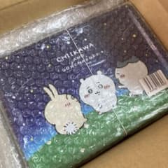ちいかわ あんど ゴンチャロフ　缶タイプ　紙袋付きのサムネイル