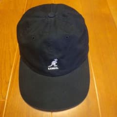 ☆KANGOL☆浅め キャップ 黒のサムネイル