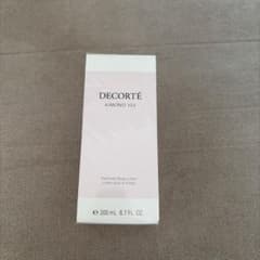 DECORTÉ KIMONO YUI パフュームド ボディローションのサムネイル