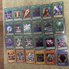 遊戯王OCG 初期カード まとめ売り 24枚セットのサムネイル