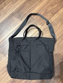 UNIQLO 2way ショルダーバッグ ブラック　479741のサムネイル