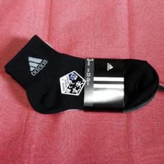 新品☺ adidas アディダス 靴下 3足セット キッズ 22-26㎝のサムネイル