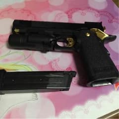 takutaku様専用ハイキャパ ゴールドのサムネイル