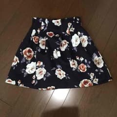 お値下げ不可 dazzlin スカートのサムネイル