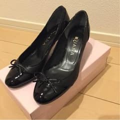 レイママ。さん専用☆DIANAダイアナ♡  エナメルパンプス 22cmのサムネイル